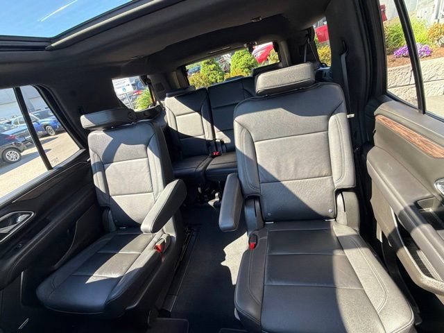 Used 2021 Chevrolet Tahoe Z71 w/ Luxury Package AWD/4WD image 21