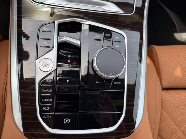 New 2026 BMW X5 xDrive40i w/ Climate Comfort Package AWD/4WD image 30