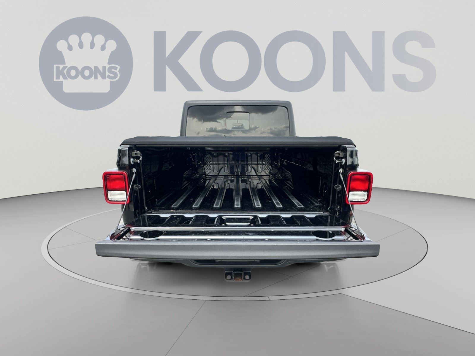 Used 2021 Jeep Gladiator Sport AWD/4WD image 32
