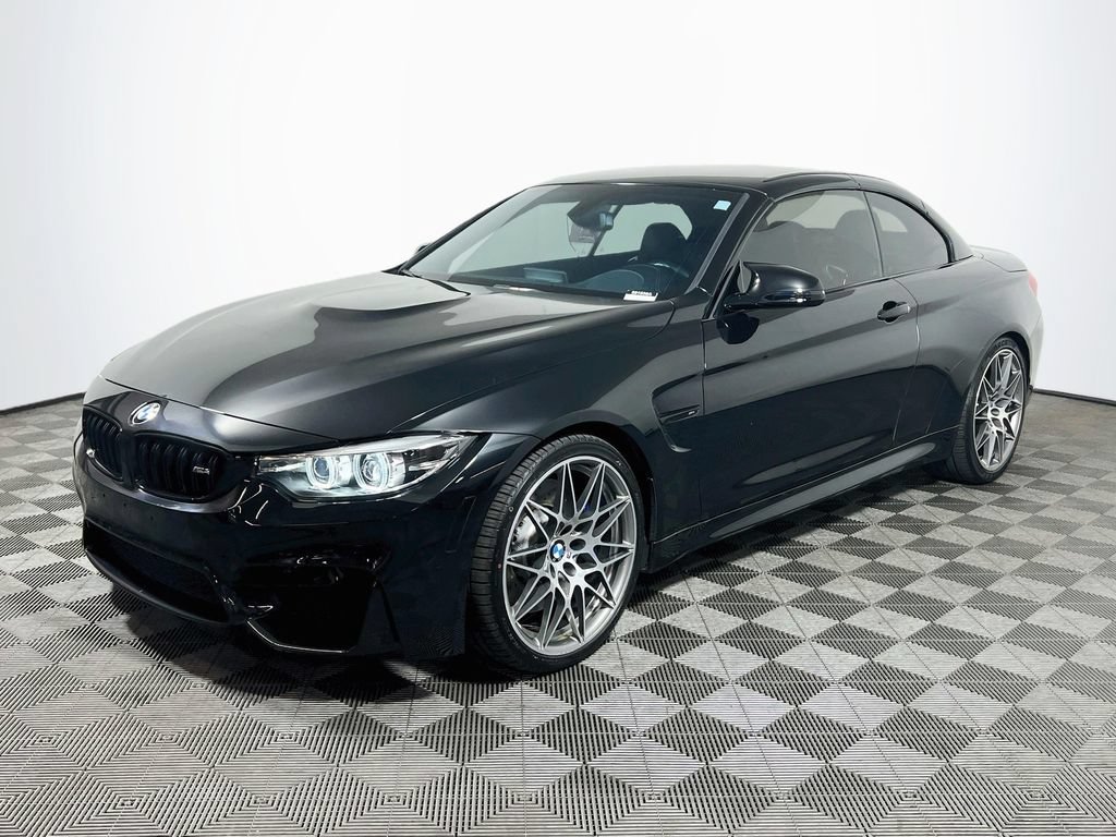 Used 2018 BMW M4 Convertible w/ Competition Package RWD image 3