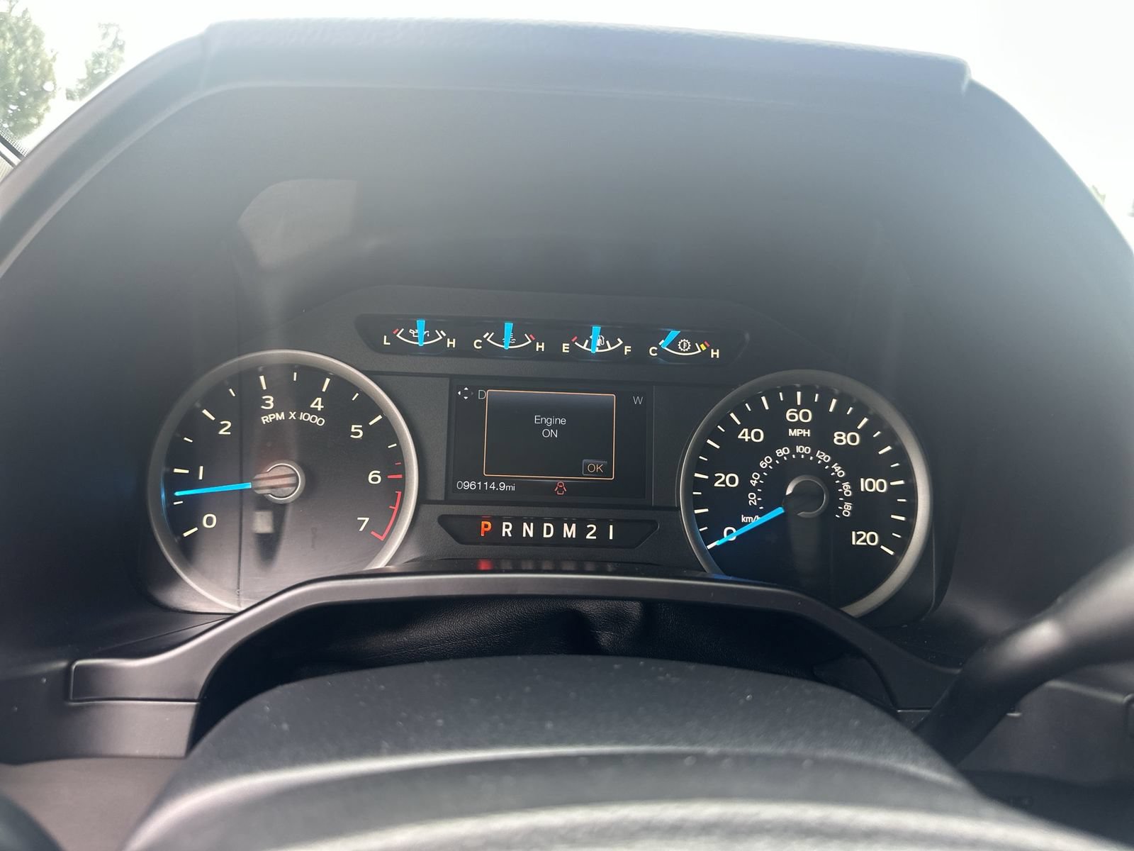 Used 2016 Ford F150 XLT w/ Equipment Group 302A Luxury AWD/4WD image 12