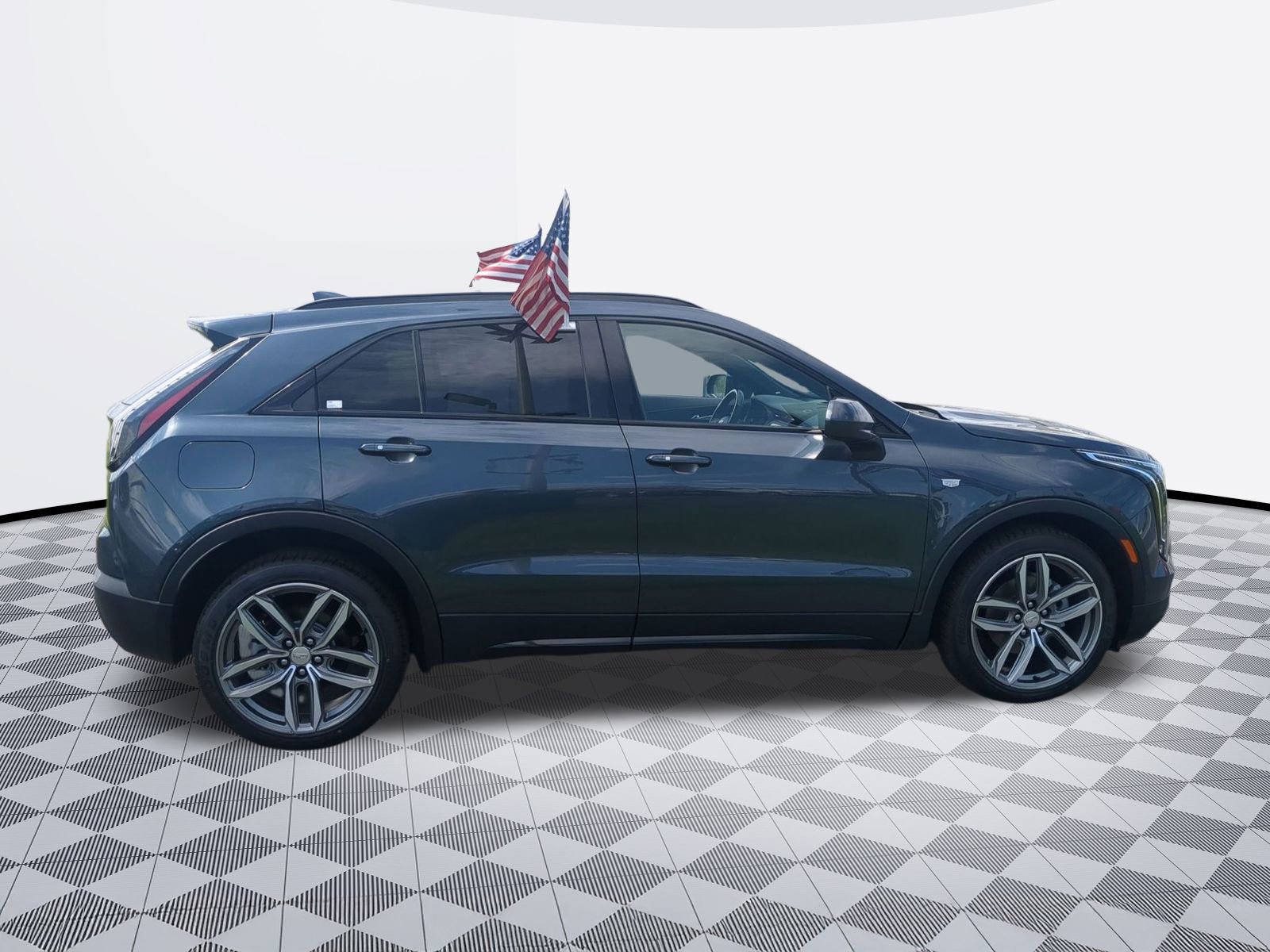 Certified 2020 Cadillac XT4 Sport w/ Cold Weather Package AWD/4WD image 8