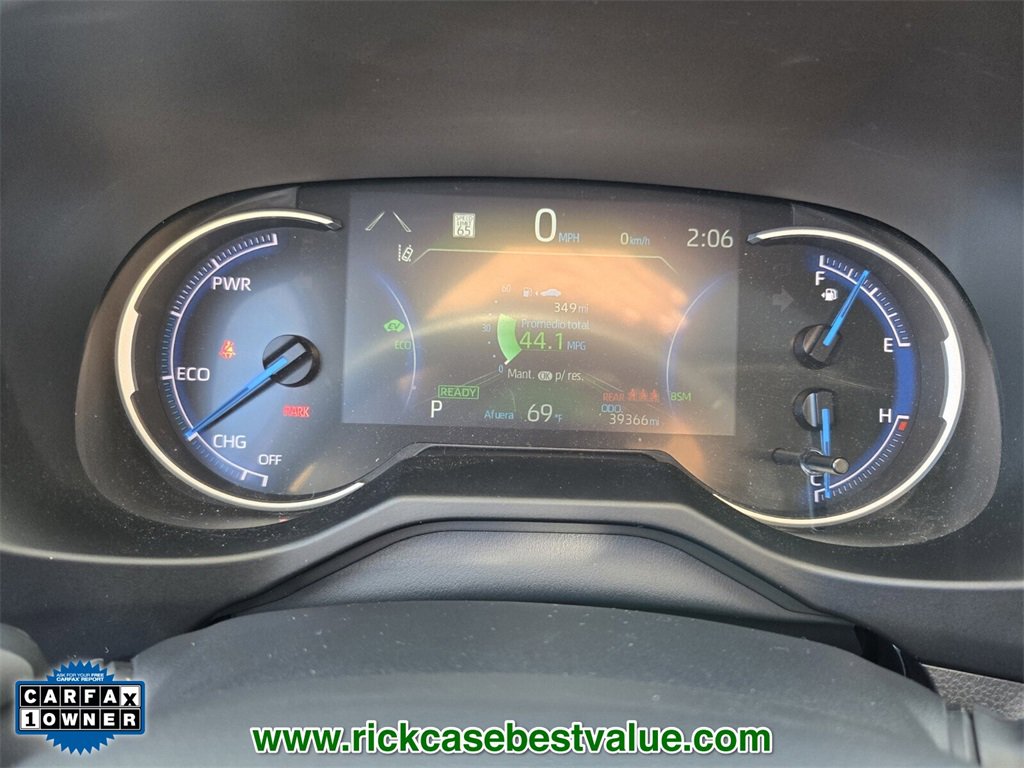 Used 2024 Toyota RAV4 XLE Premium image 29