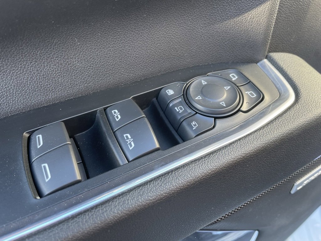 Used 2024 Chevrolet Silverado 3500 LTZ w/ LTZ Plus Package image 7