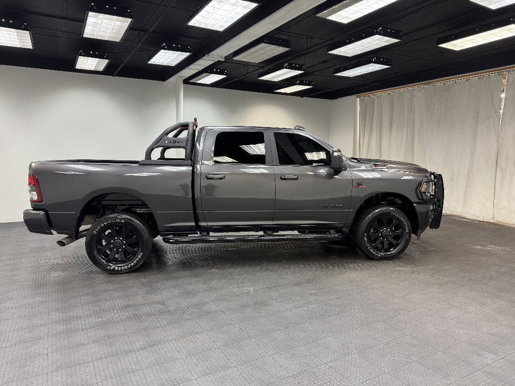 Used 2024 RAM 2500 Big Horn w/ Night Edition AWD/4WD image 6