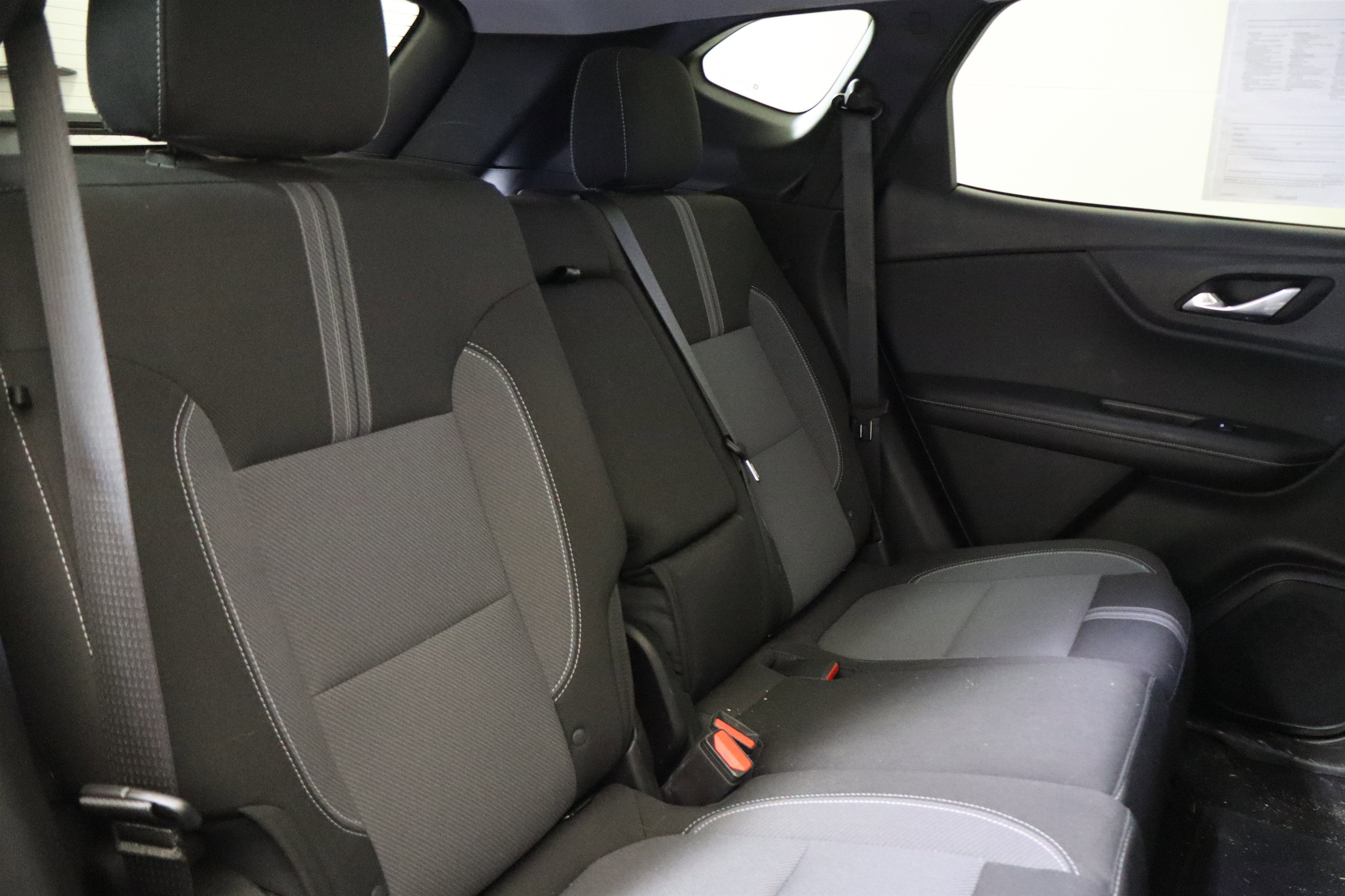 Used 2025 Chevrolet Blazer LT AWD/4WD image 20