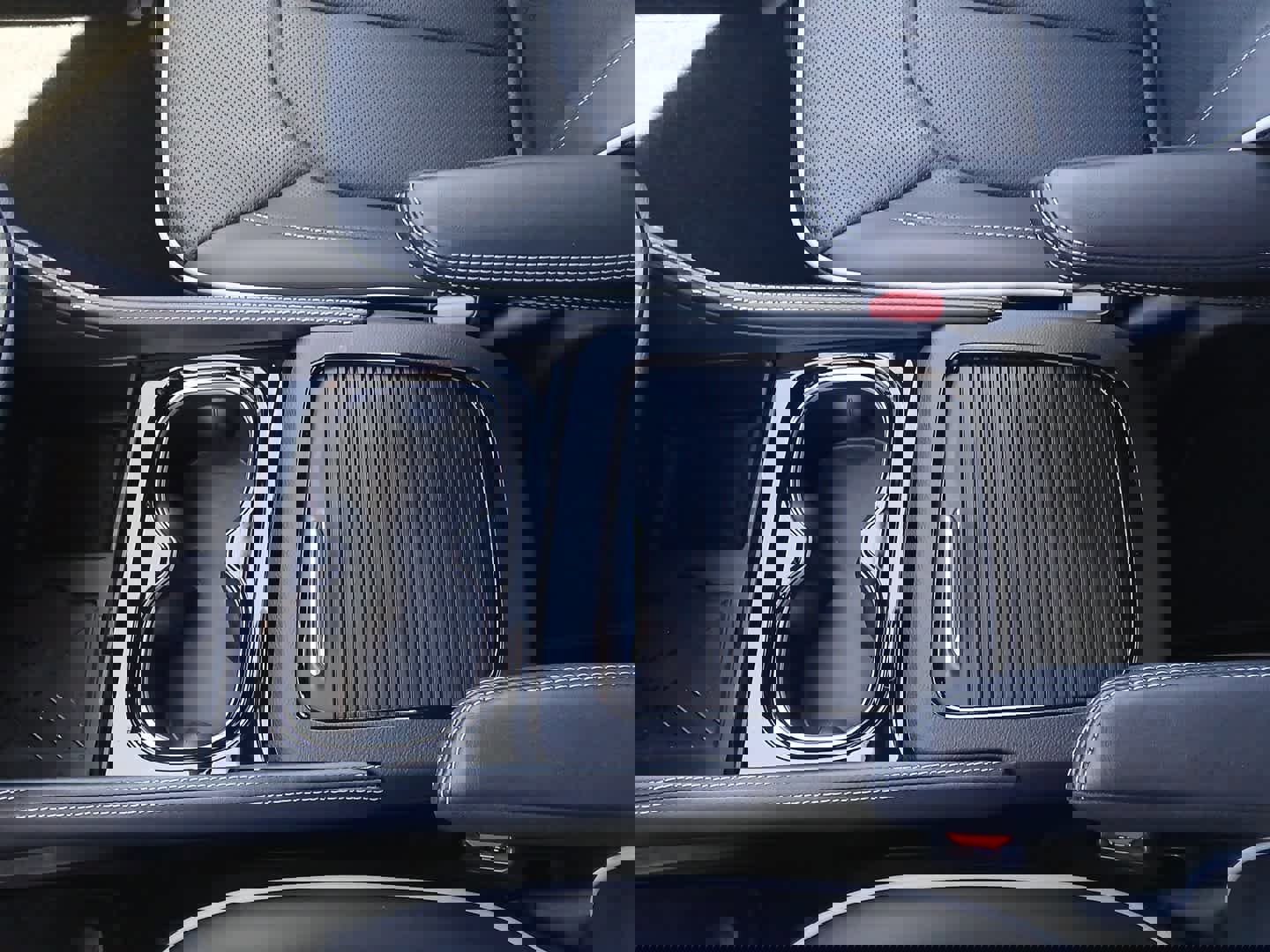 New 2026 Chrysler Pacifica Limited w/ S Appearance Package image 36