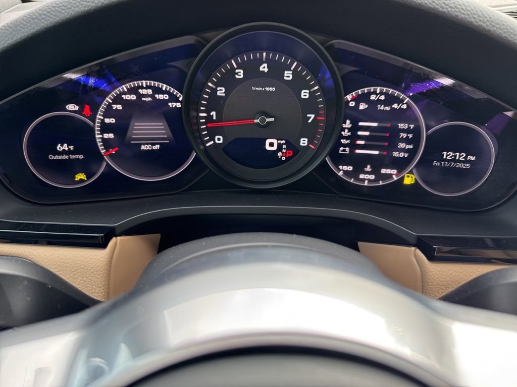 Used 2023 Porsche Cayenne image 20