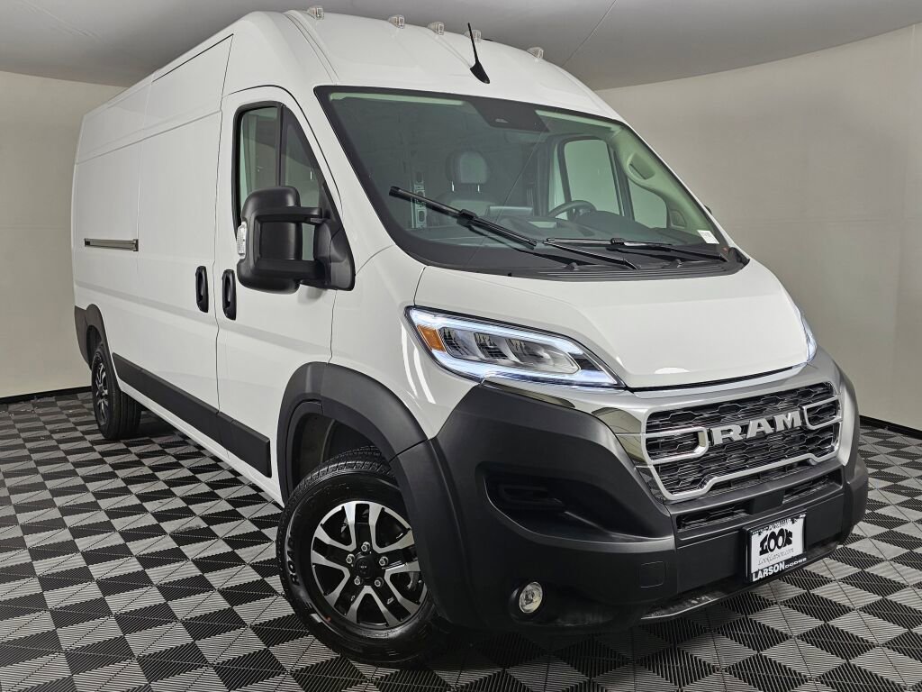 New 2026 RAM ProMaster 2500 w/ Quick Order Package 22G SLT