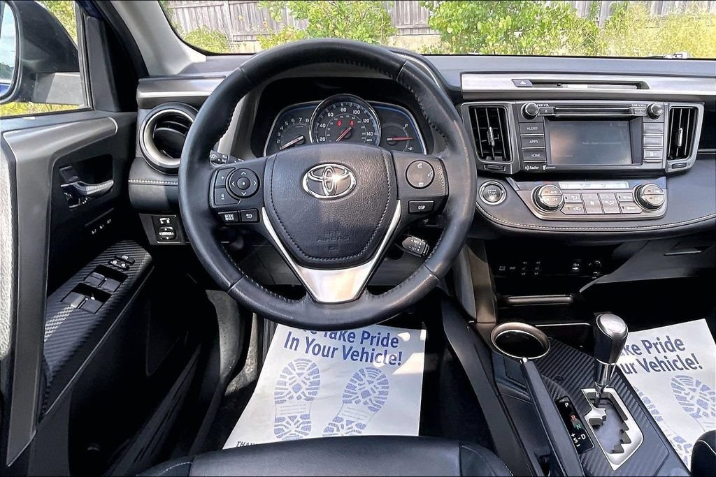 Used 2015 Toyota RAV4 Limited AWD/4WD image 5