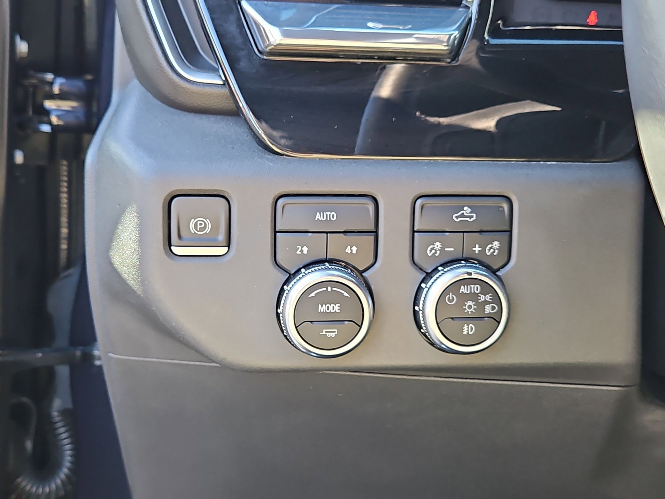 Certified 2022 GMC Sierra 1500 Elevation image 26