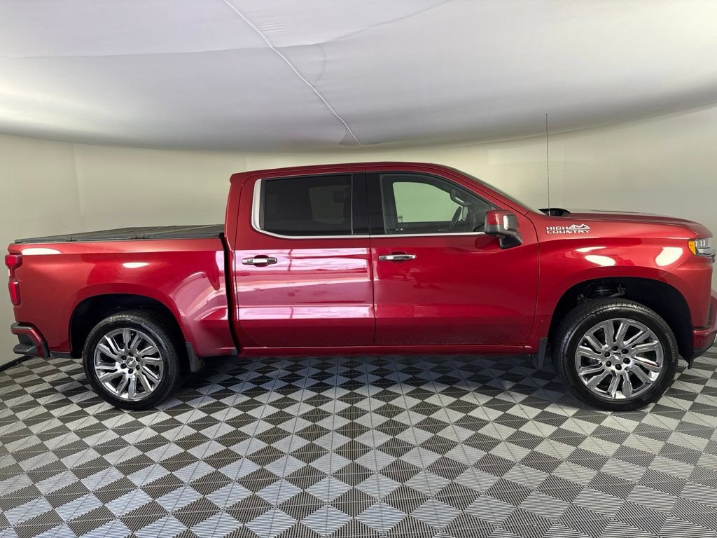 Used 2019 Chevrolet Silverado 1500 High Country w/ High Country Premium Package AWD/4WD image 6