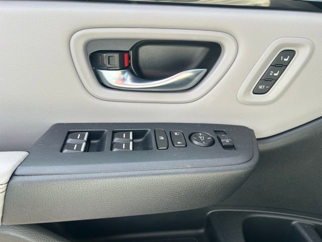 Used 2023 Honda Pilot EX-L image 10