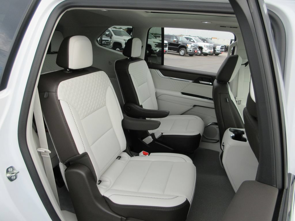 Certified 2025 GMC Acadia Denali AWD/4WD image 26