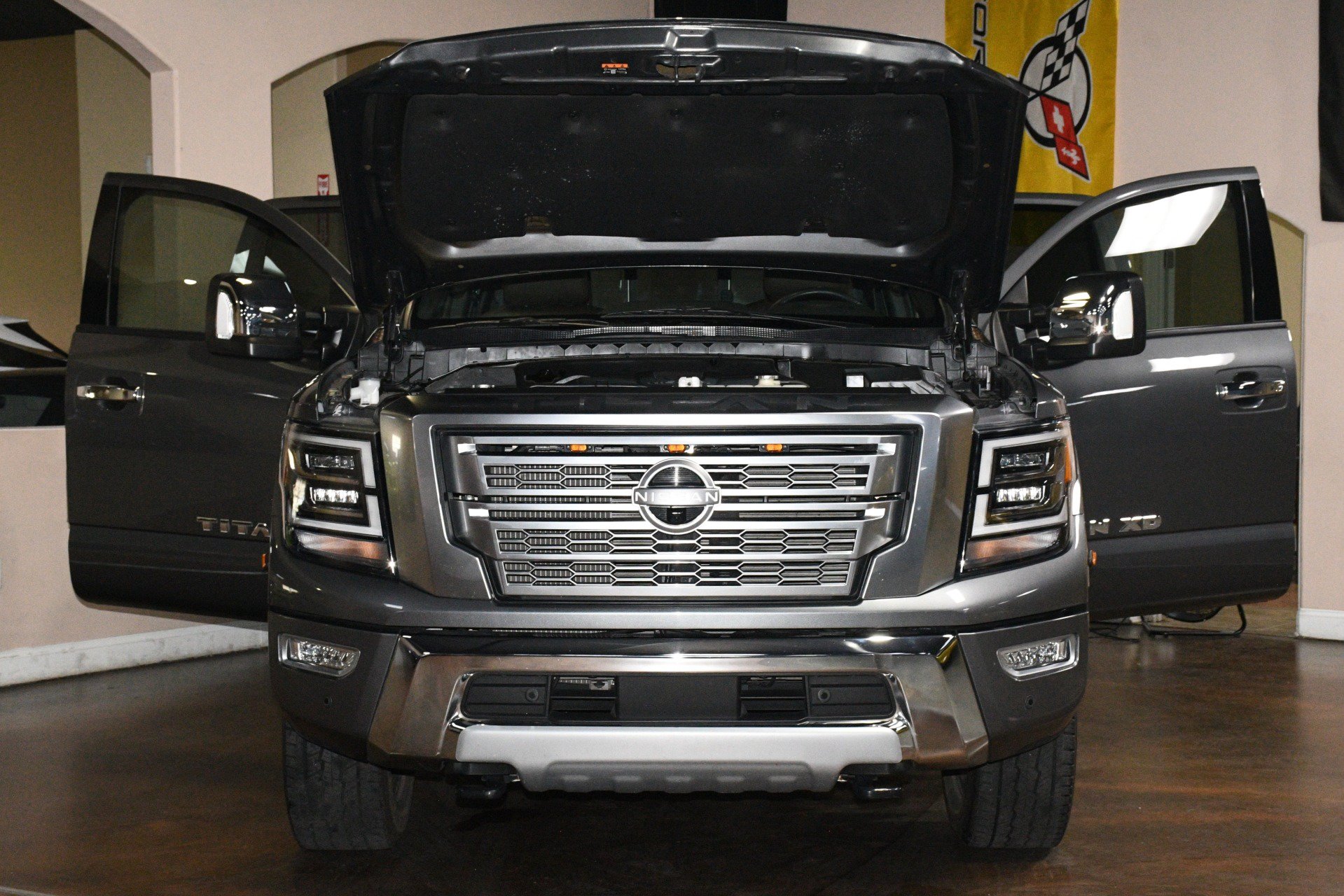Used 2023 Nissan Titan Platinum Reserve w/ Moonroof Package AWD/4WD image 87