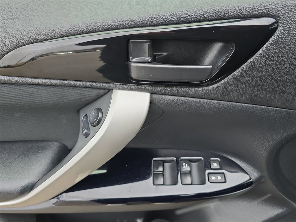 Used 2023 Mitsubishi Eclipse Cross LE image 24