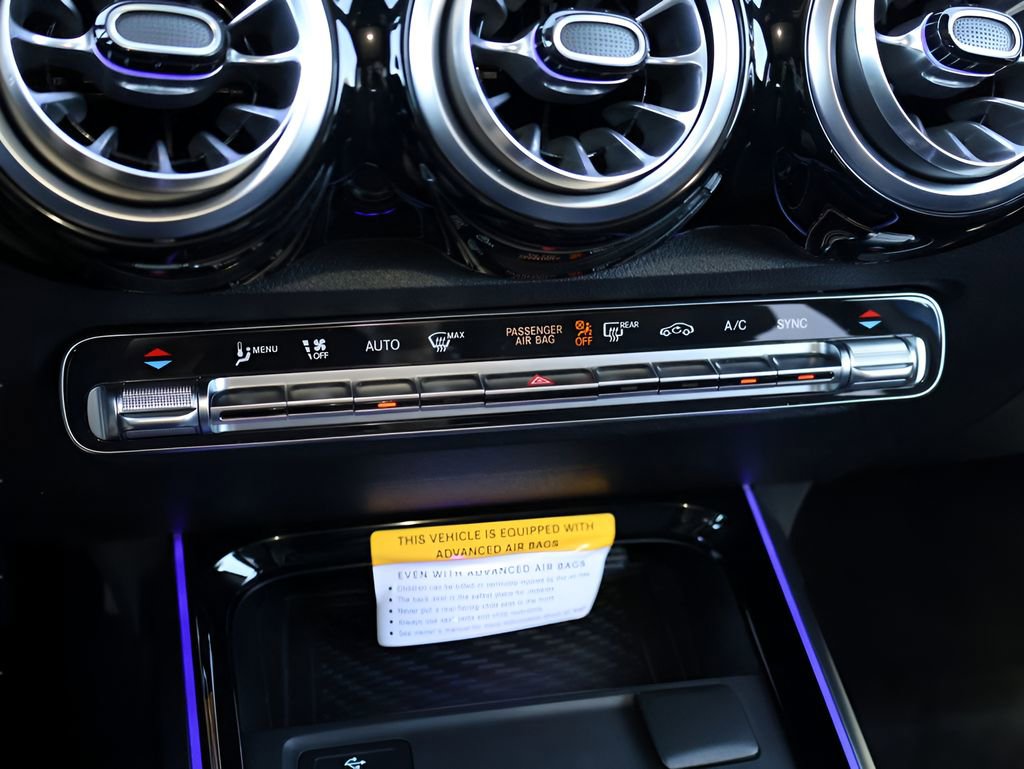 New 2026 Mercedes-Benz GLB 250 4MATIC image 26