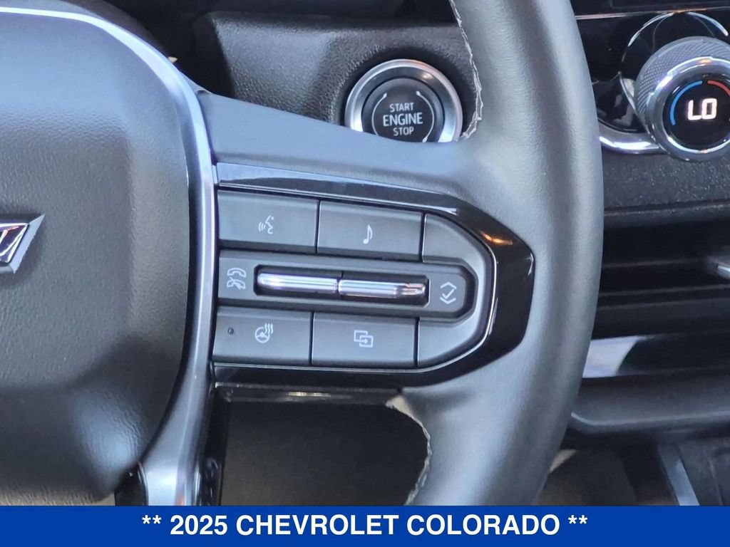Used 2025 Chevrolet Colorado Trail Boss AWD/4WD image 19