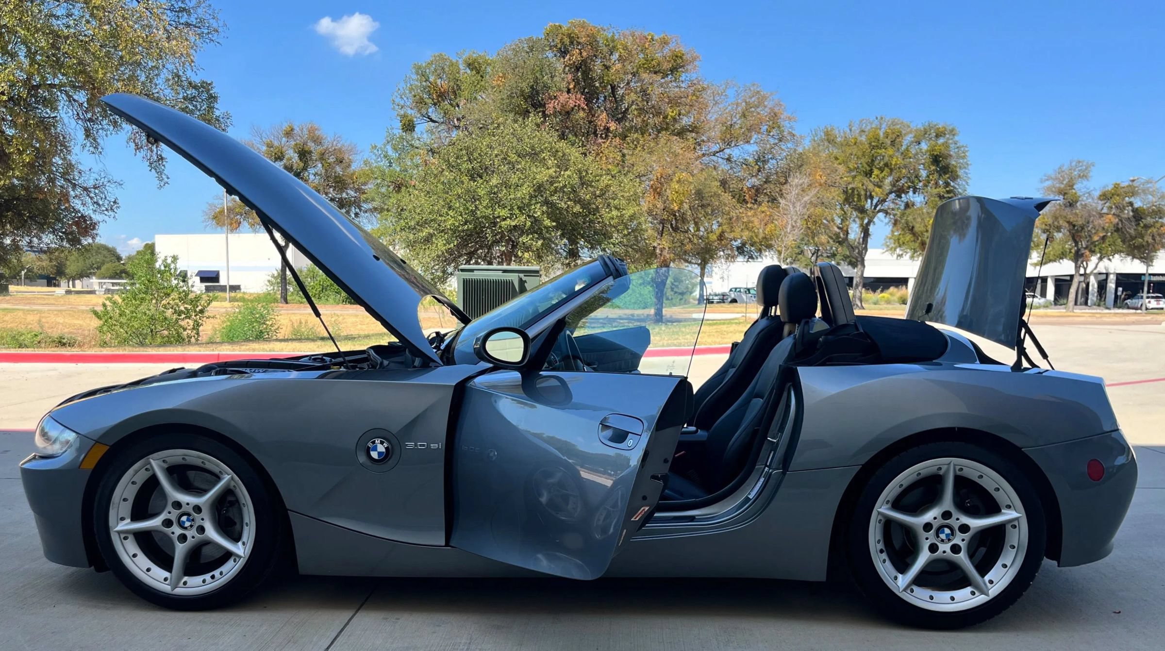 Used 2008 BMW Z4 3.0si RWD image 11