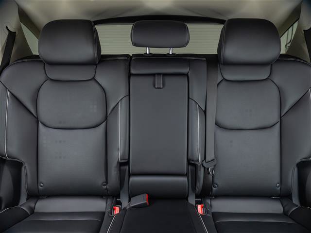 New 2026 Genesis GV70 2.5T Advanced image 30