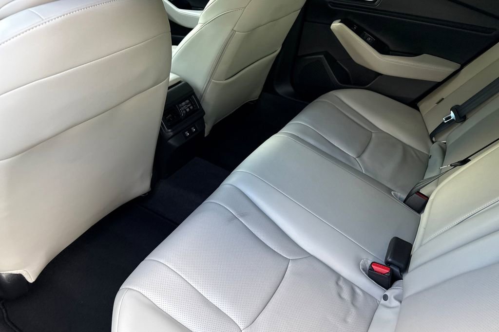 Certified 2024 Honda Accord Touring image 7