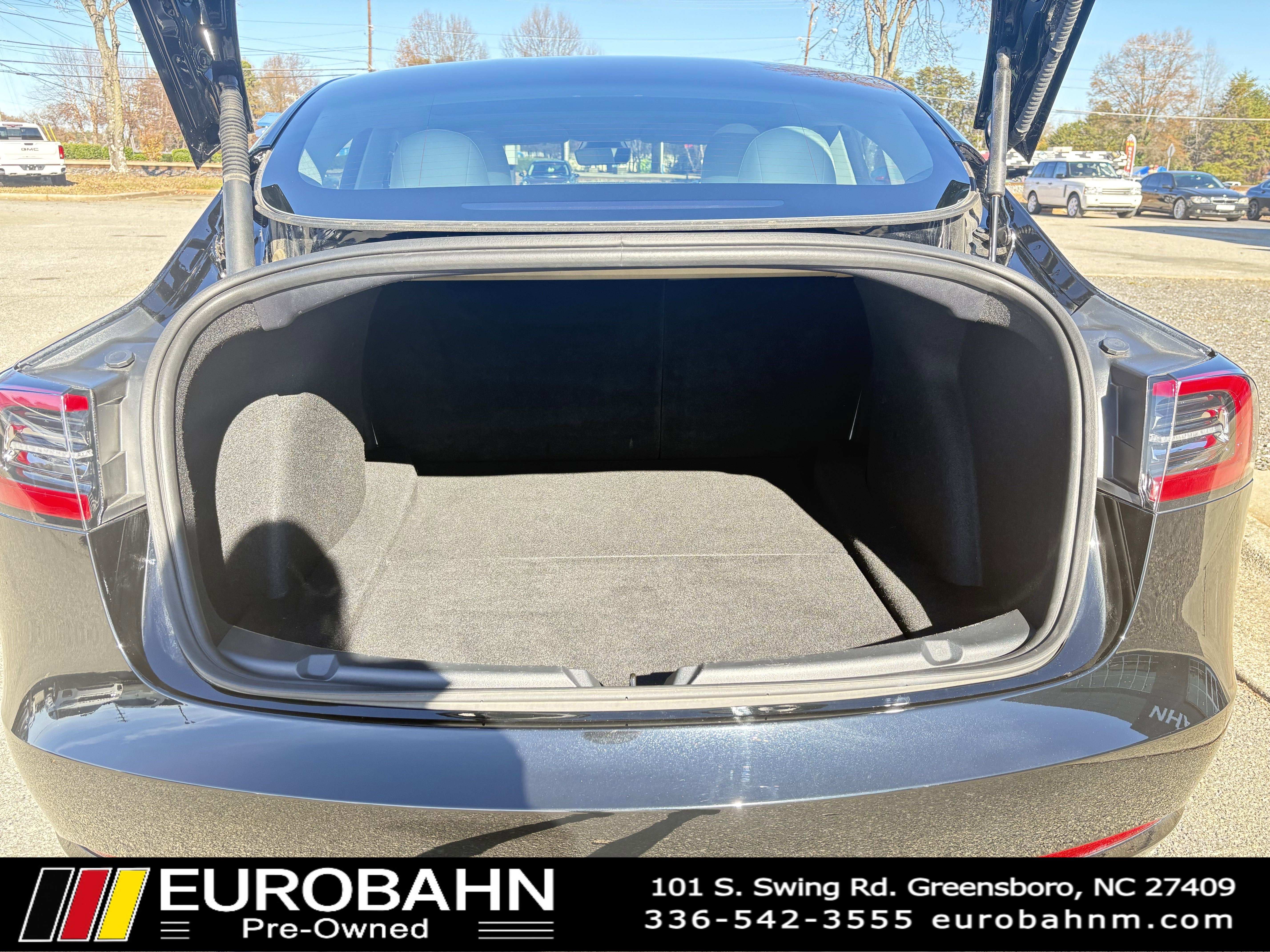 Used 2023 Tesla Model 3 Standard Range image 35