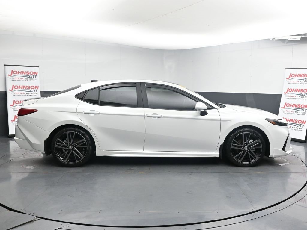 Used 2025 Toyota Camry XSE image 9