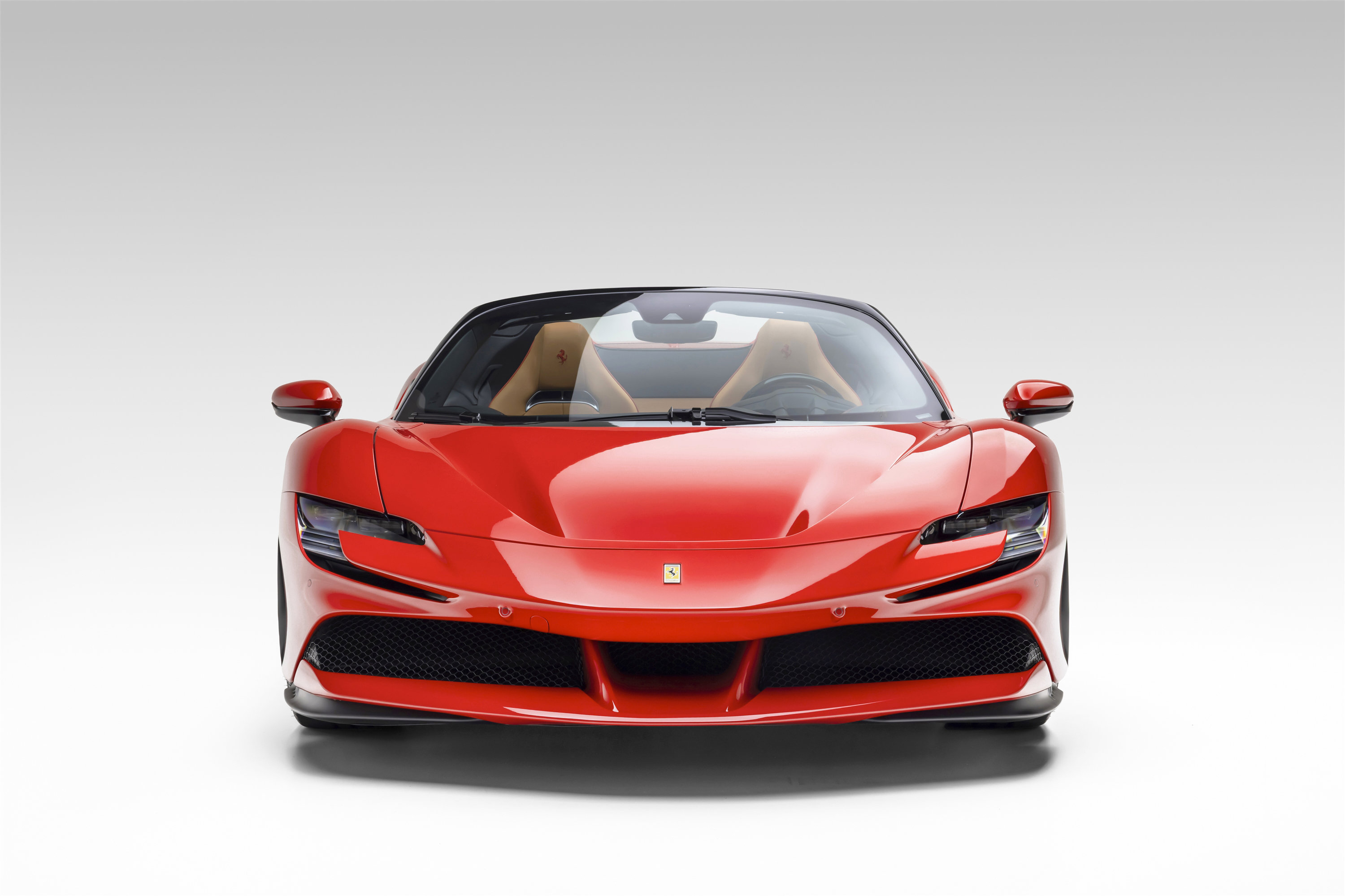 Certified 2025 Ferrari SF90 Spider AWD/4WD image 3
