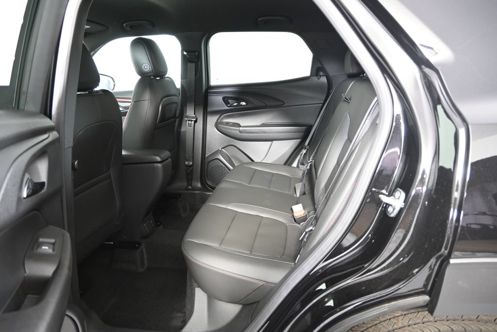 New 2026 Chevrolet TrailBlazer RS w/ Convenience Package AWD/4WD image 17