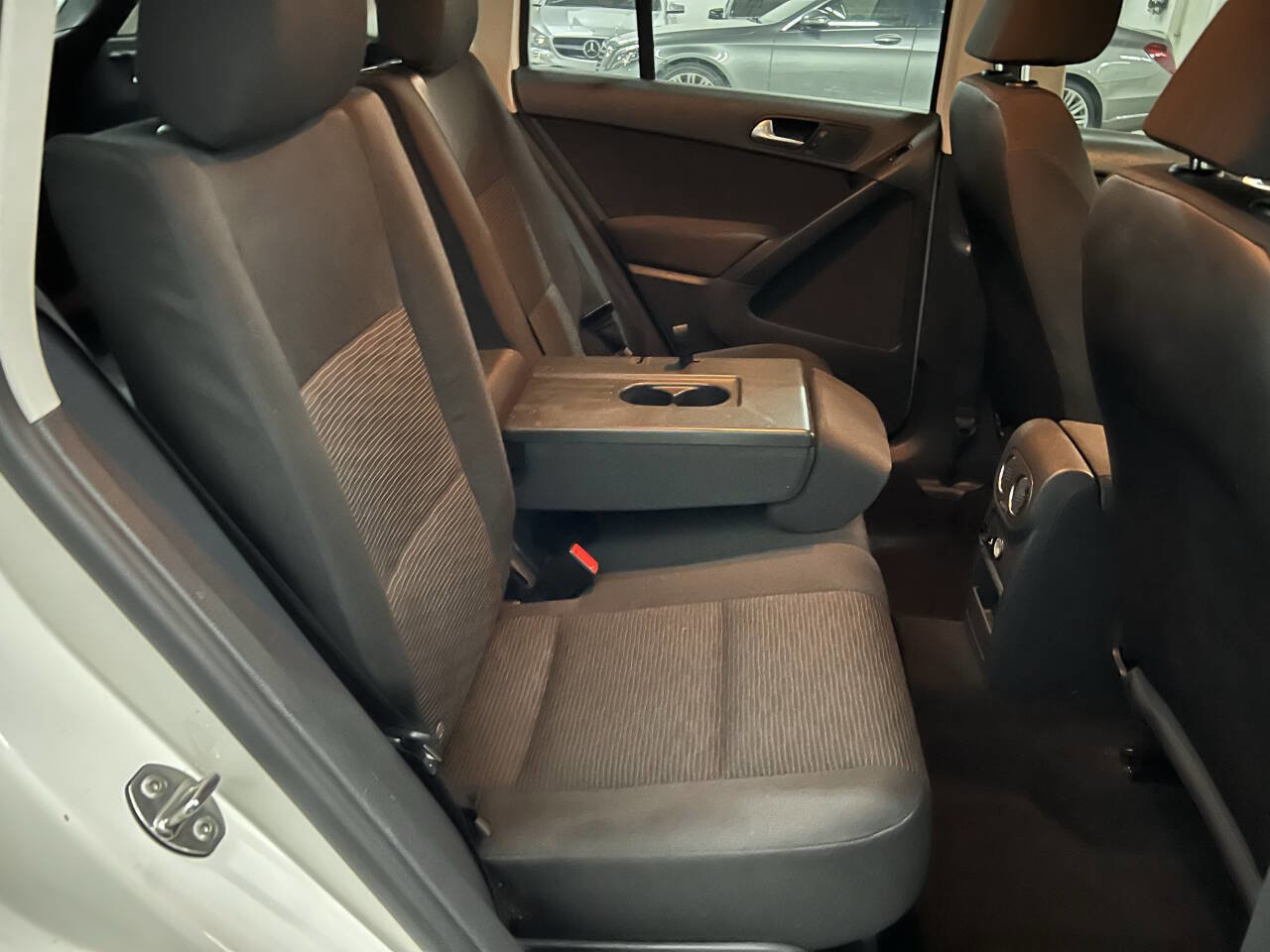 Used 2014 Volkswagen Tiguan S FWD image 23