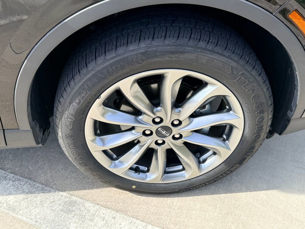 Used 2021 Lincoln Corsair Standard w/ Premium Package image 13