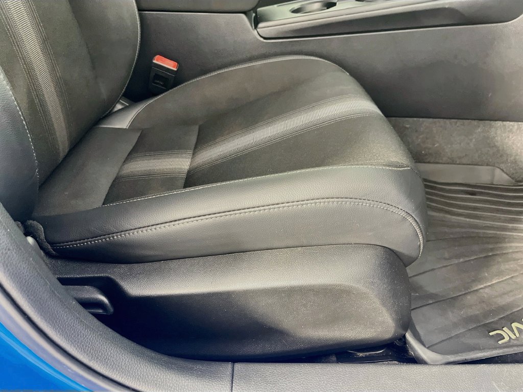 Used 2023 Honda Civic Sport image 28