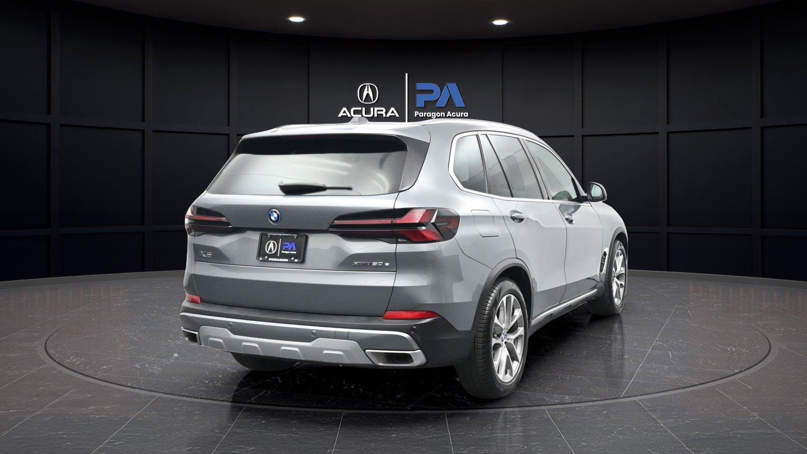 Used 2025 BMW X5 xDrive50e AWD/4WD image 32