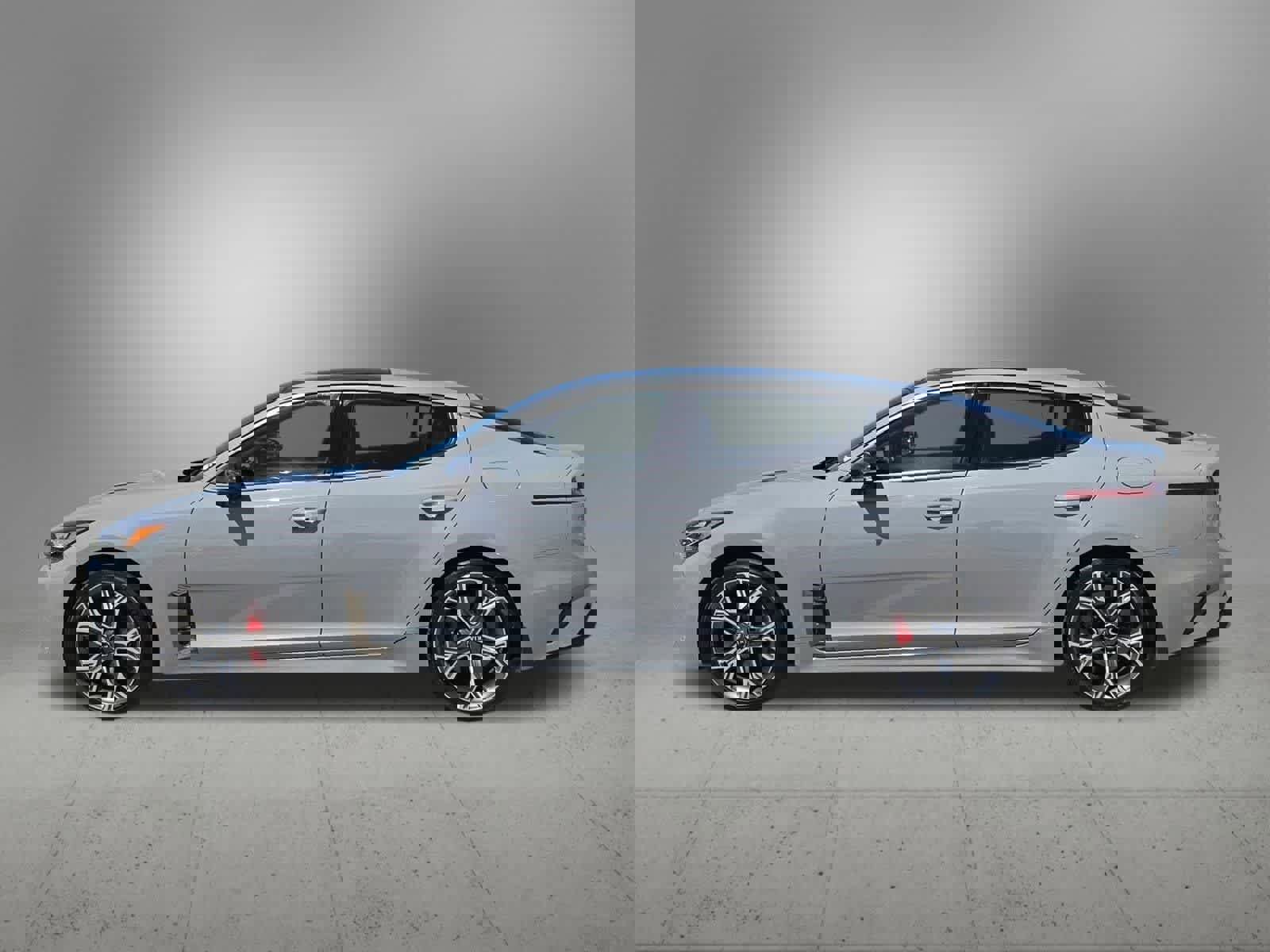 Used 2020 Kia Stinger GT2 image 3