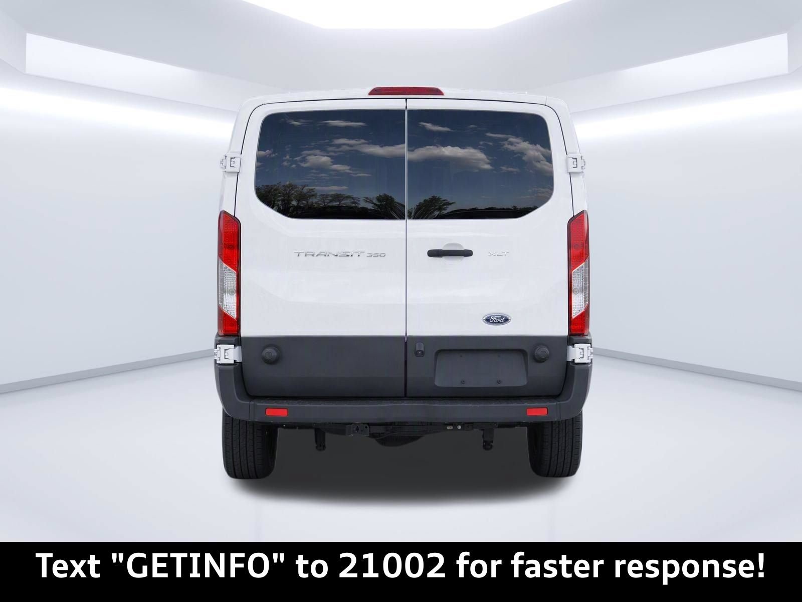 Used 2016 Ford Transit 350 XLT RWD image 4