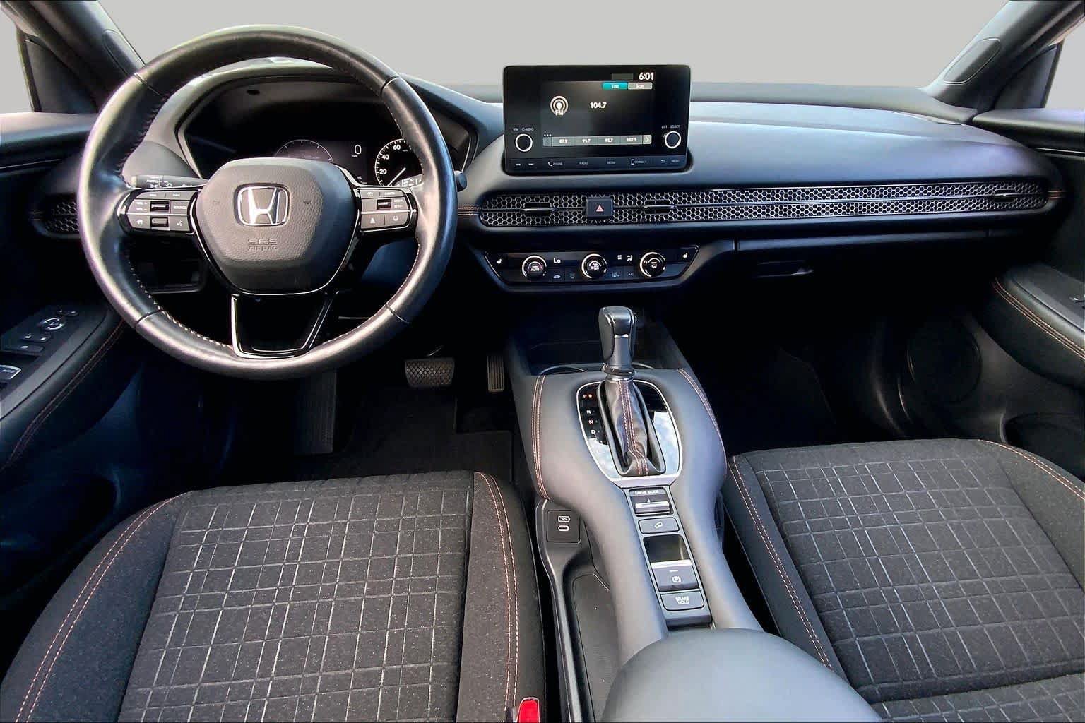 Used 2024 Honda HR-V Sport image 15