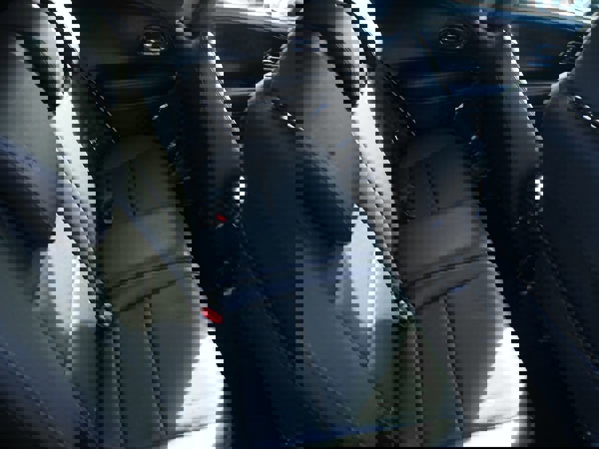 Used 2019 Honda HR-V Touring image 25