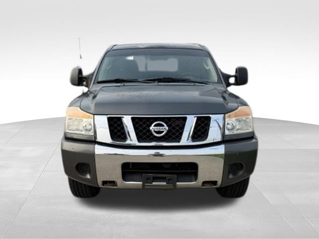 Used 2008 Nissan Titan SE AWD/4WD image 2