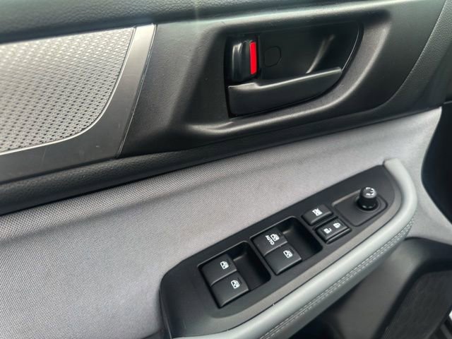 Used 2019 Subaru Outback 2.5i image 15