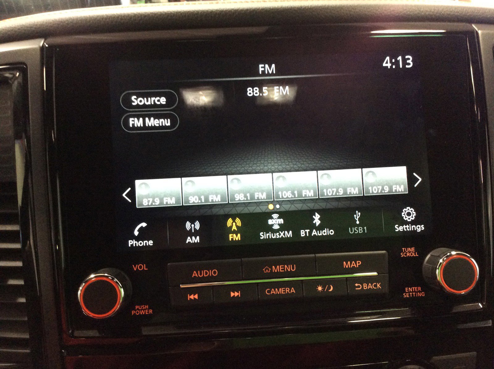 Used 2024 Nissan Titan PRO-4X w/ Pro-4x Utility Package image 32