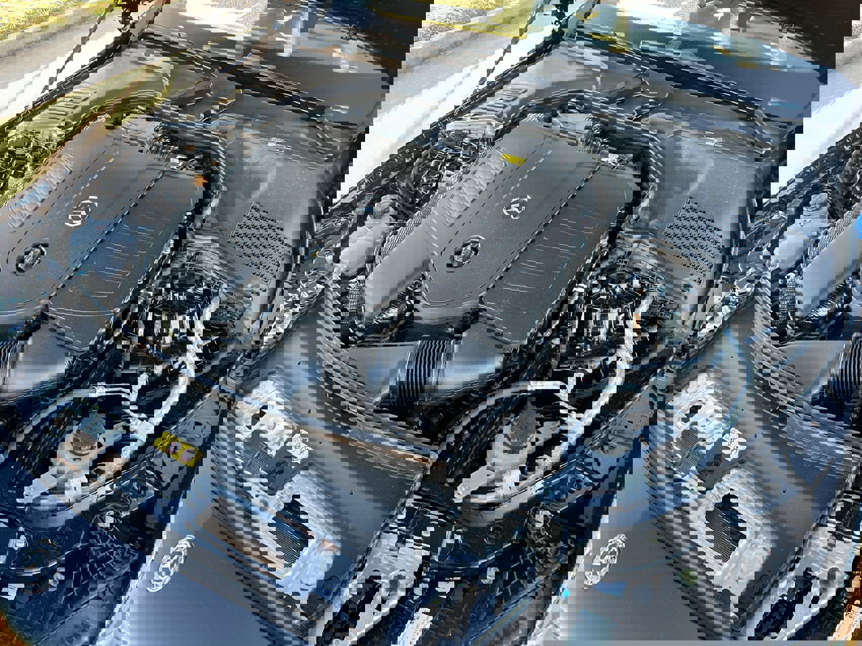 Used 2025 Mercedes-Benz C 300 4MATIC Sedan w/ AMG Line w/ Night Package image 21