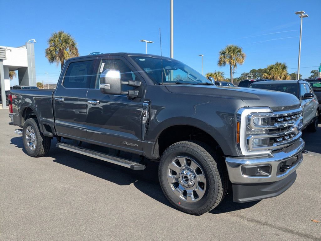 New 2026 Ford F250 Lariat w/ Chrome Package image 2