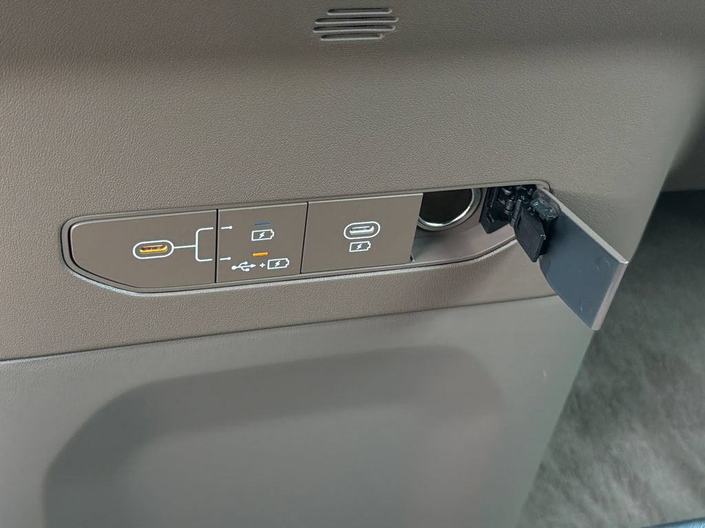 New 2026 Kia EV9 GT-Line AWD/4WD image 30