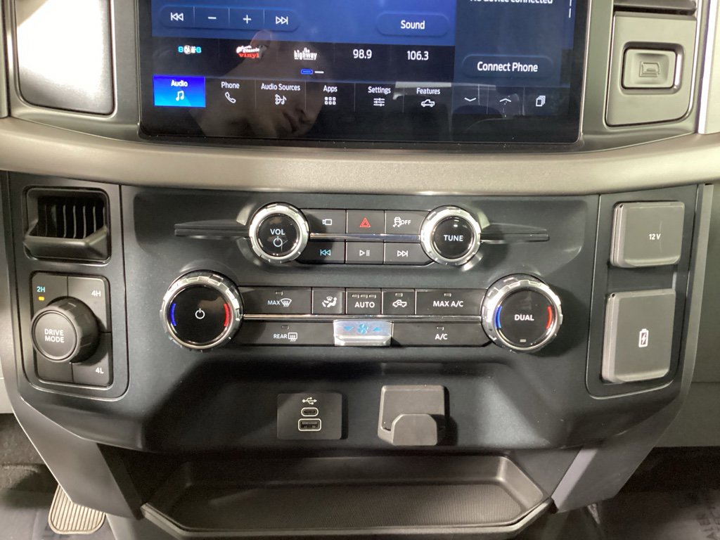 Used 2025 Ford F150 XLT w/ Equipment Group 301A Standard AWD/4WD image 27