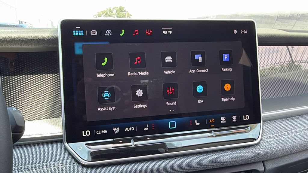 New 2026 Volkswagen Tiguan S FWD image 28