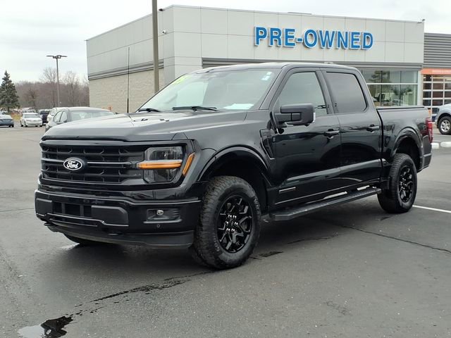 Used 2025 Ford F150 XLT w/ Equipment Group 302A MID image 3