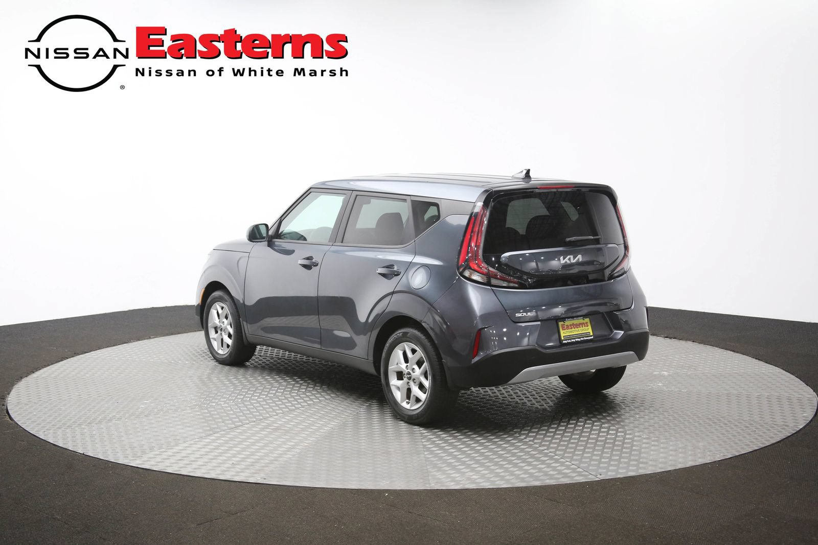 Used 2023 Kia Soul FWD image 61