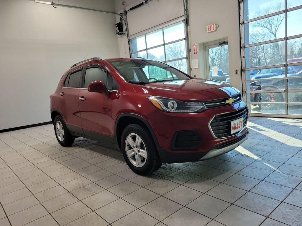 Used 2018 Chevrolet Trax LT w/ LT Convenience Package image 7