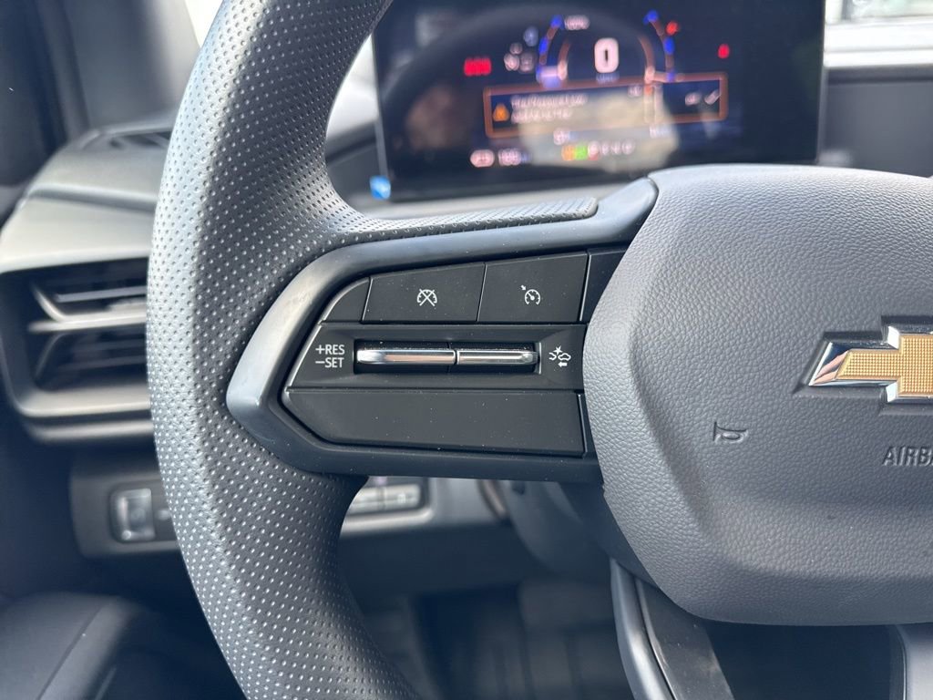 Used 2024 Chevrolet Silverado EV W/T image 15