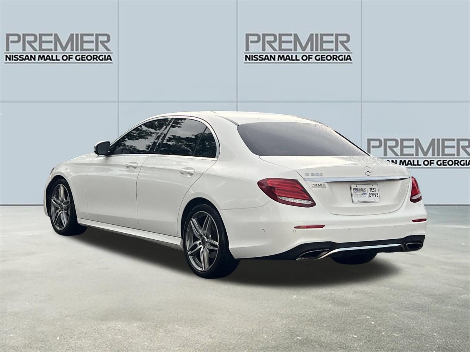 Used 2018 Mercedes-Benz E 300 image 22